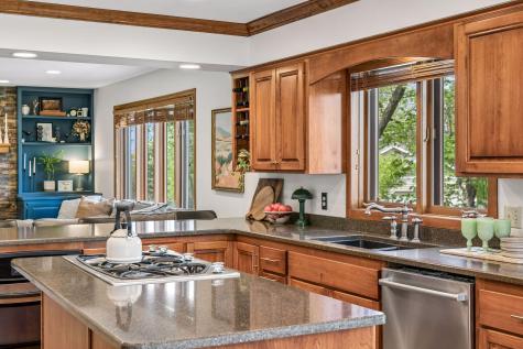 12990 57th Avenue N Plymouth MN 55442