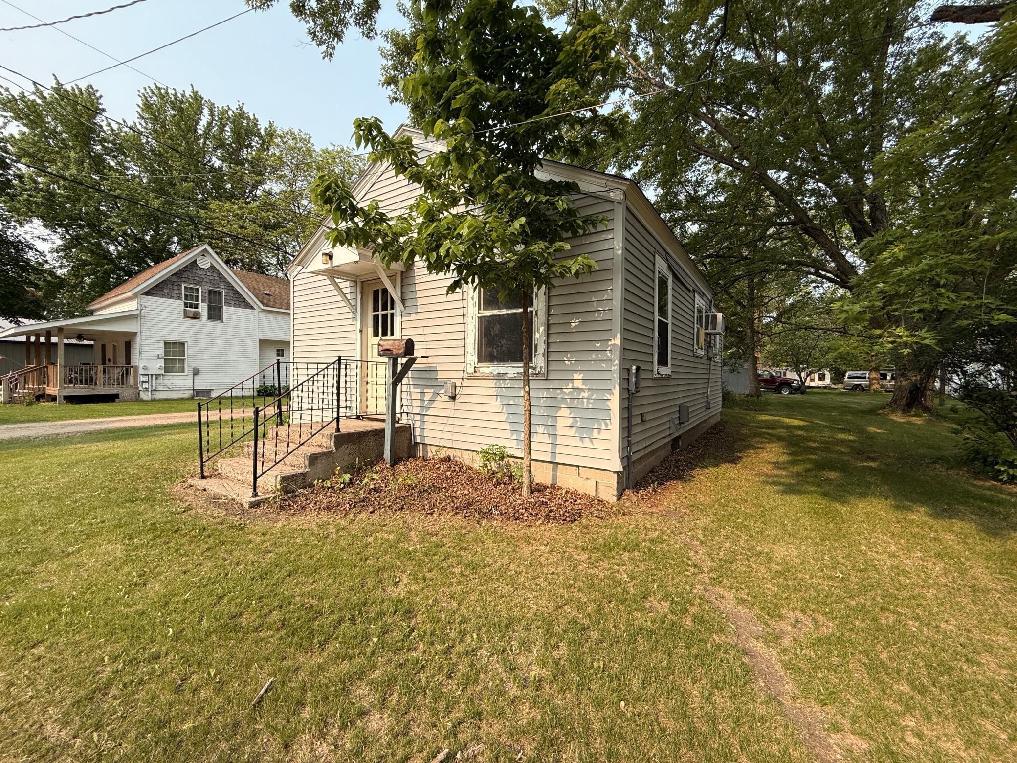 139 N Petrick Street Appleton MN 56208