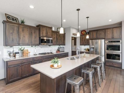 17986 Equinox Avenue Lakeville MN 55044