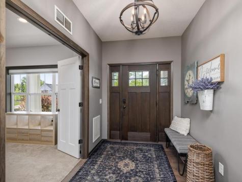 17986 Equinox Avenue Lakeville MN 55044