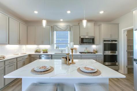 3923 Carver Path Chaska MN 55318