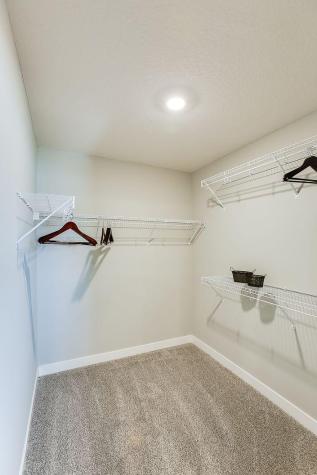 3923 Carver Path Chaska MN 55318