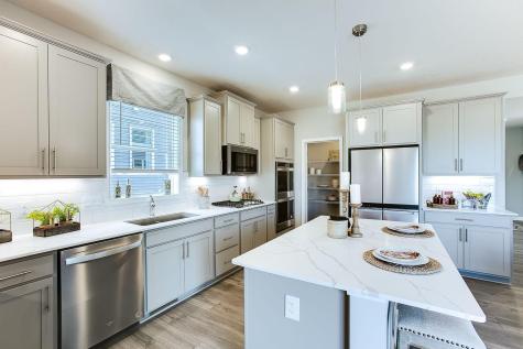 3923 Carver Path Chaska MN 55318