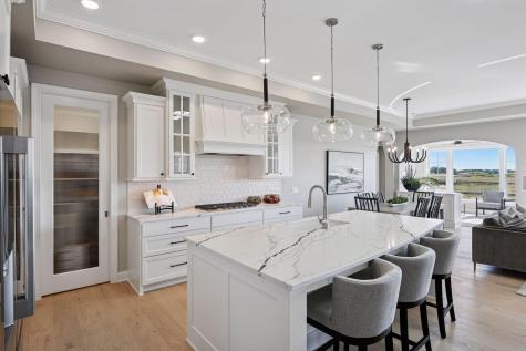 9115 Mills Lane Chanhassen MN 55317