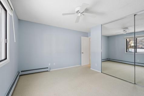 2670 Oxford Street N Roseville MN 55113