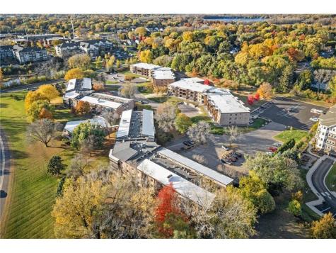 2670 Oxford Street N Roseville MN 55113