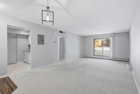 2670 Oxford Street N Roseville MN 55113