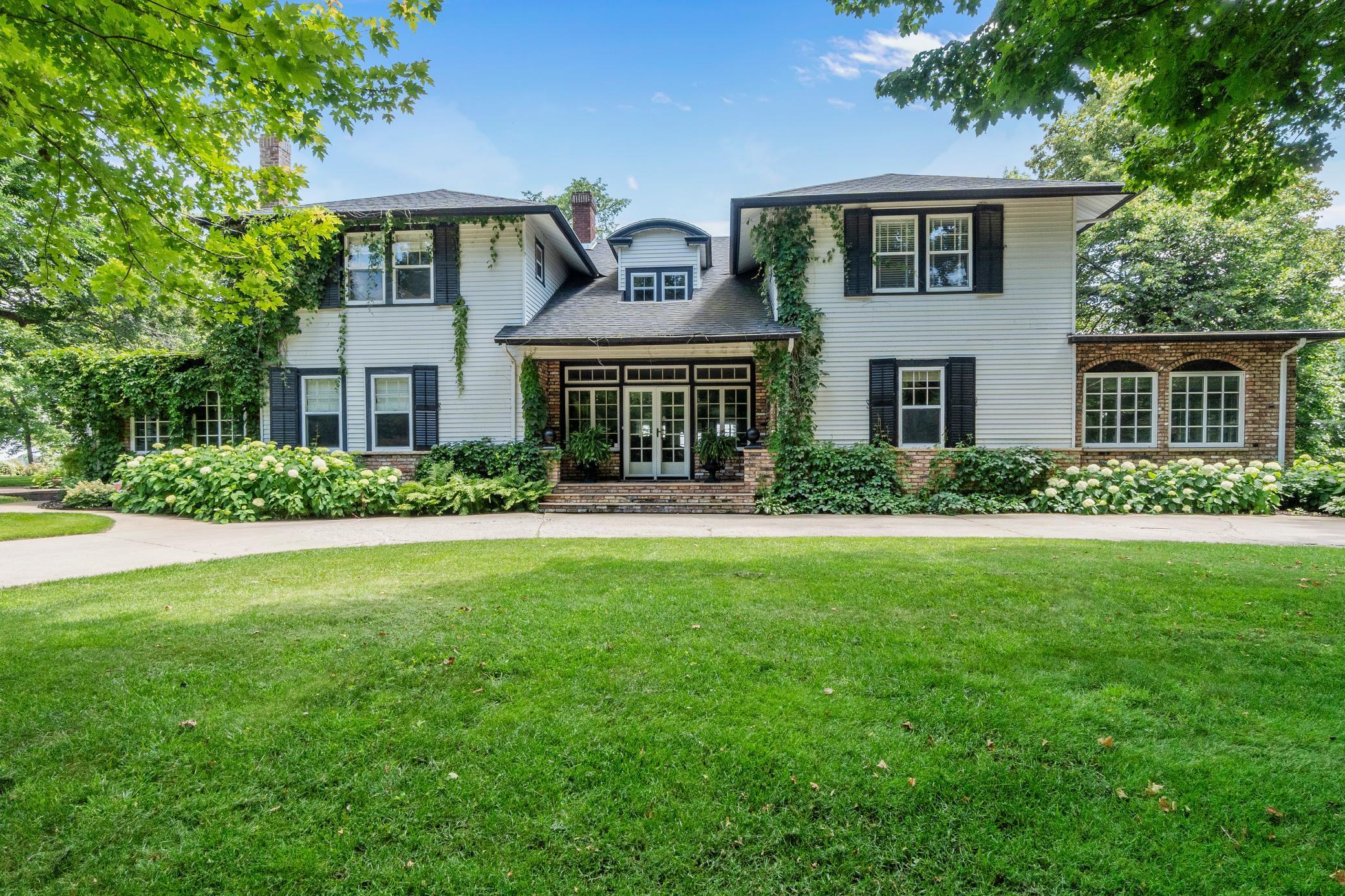 3307 N Nokomis NE Alexandria MN 56308