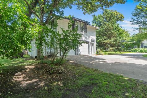 3307 N Nokomis NE Alexandria MN 56308