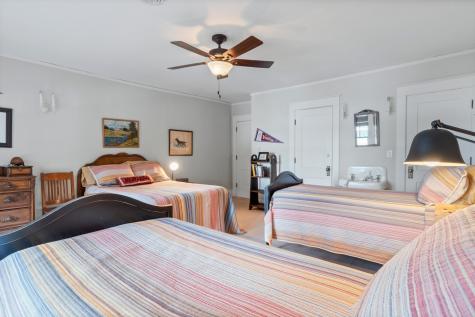 3307 N Nokomis NE Alexandria MN 56308