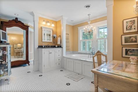 3307 N Nokomis NE Alexandria MN 56308