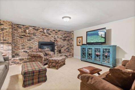 3307 N Nokomis NE Alexandria MN 56308