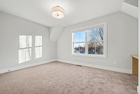 1615 Stanford Avenue Saint Paul MN 55105