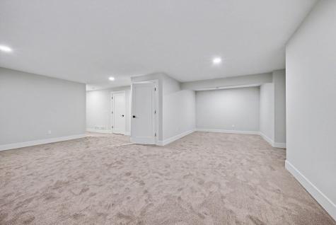 1615 Stanford Avenue Saint Paul MN 55105