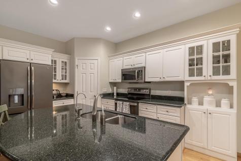 2142 Arlington Lane North Mankato MN 56003