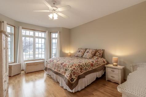 2142 Arlington Lane North Mankato MN 56003