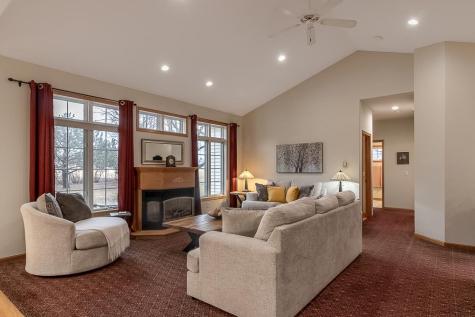 2142 Arlington Lane North Mankato MN 56003