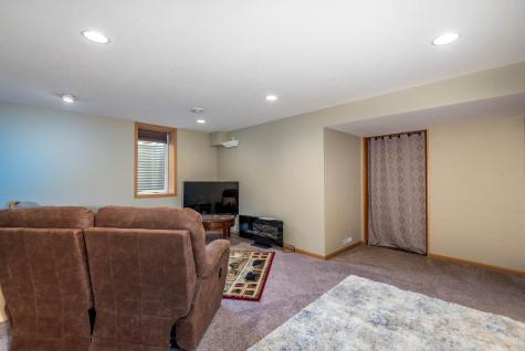 1012 Daniels Street Saint Peter MN 56082