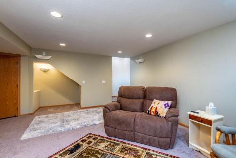 1012 Daniels Street Saint Peter MN 56082