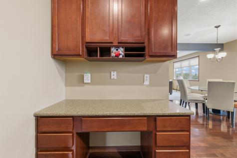 2061 Winterberry Lane Shakopee MN 55379