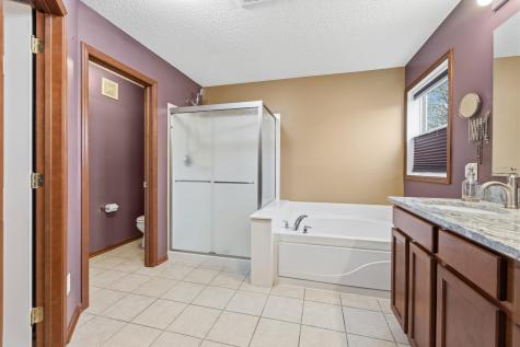 2061 Winterberry Lane Shakopee MN 55379