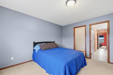 2061 Winterberry Lane Shakopee MN 55379