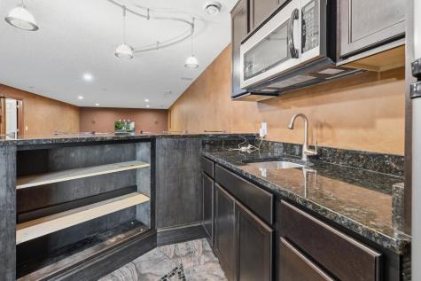2061 Winterberry Lane Shakopee MN 55379