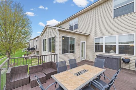 2061 Winterberry Lane Shakopee MN 55379