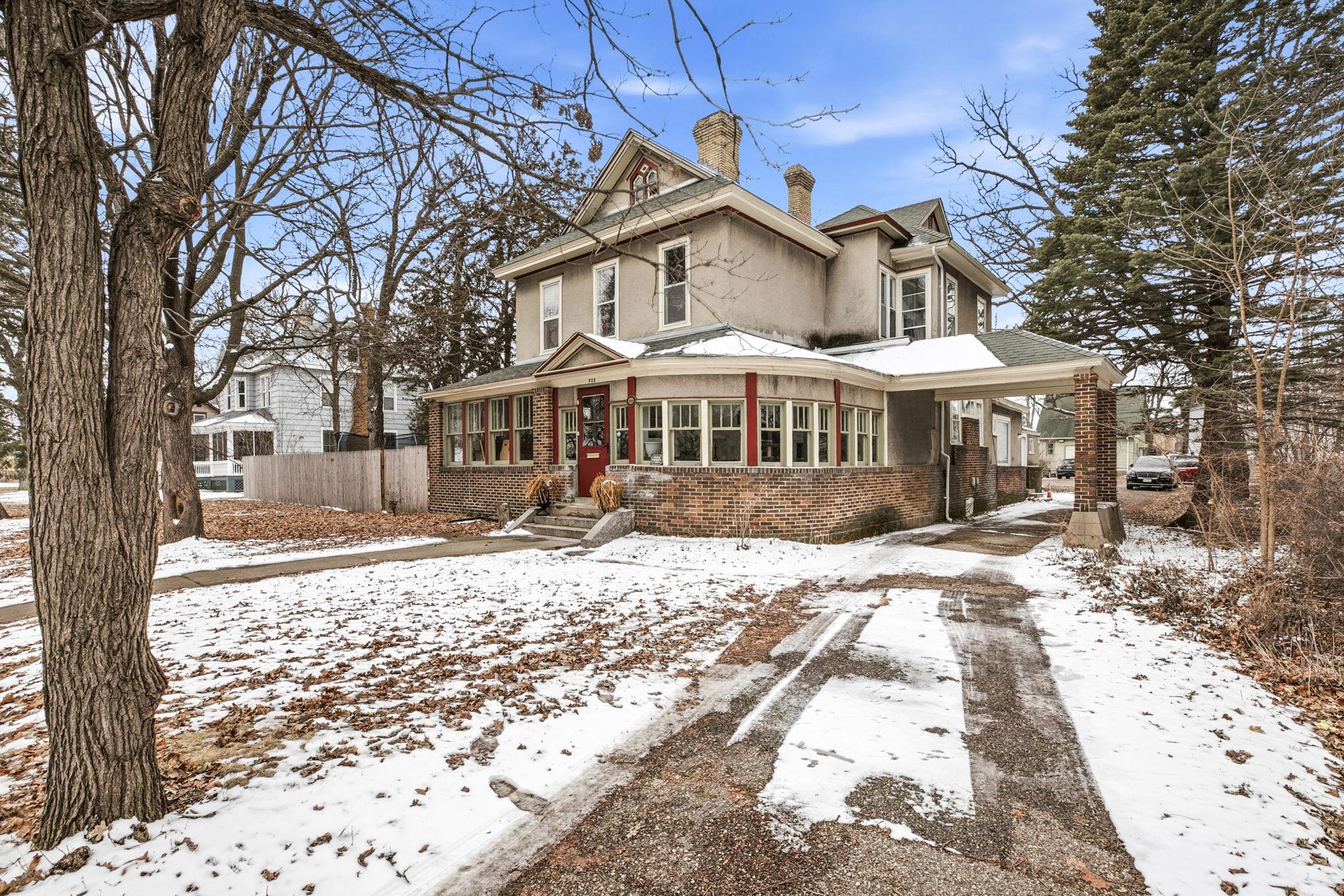711 5th Avenue S Saint Cloud MN 56301