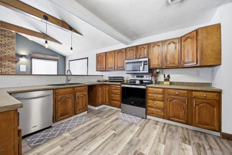 2802 Brookdale Road Moorhead MN 56560