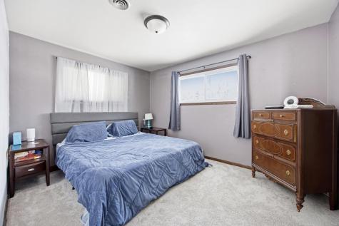 2802 Brookdale Road Moorhead MN 56560