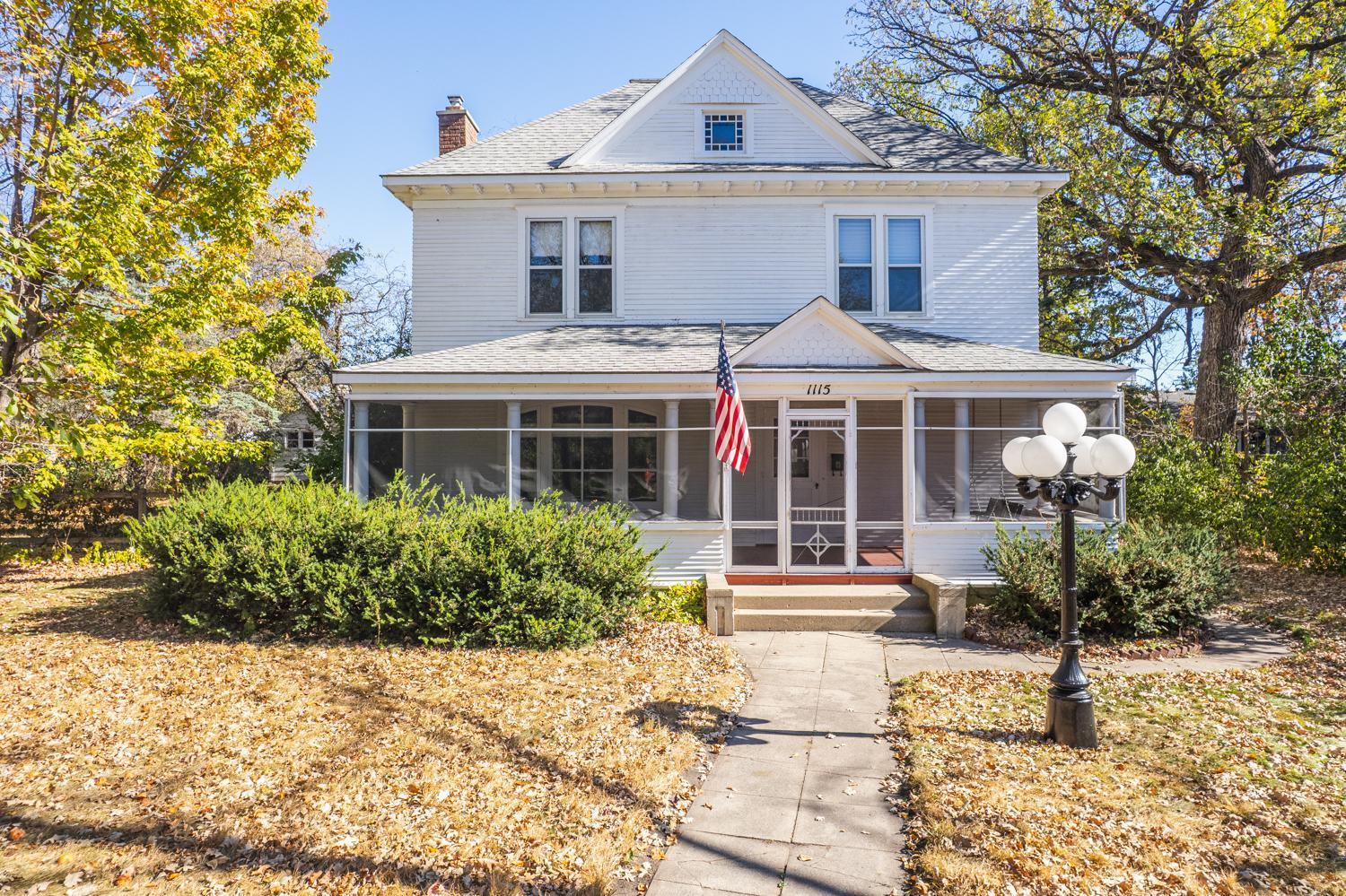 1115 Summit Avenue Detroit Lakes MN 56501