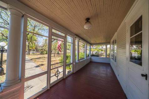 1115 Summit Avenue Detroit Lakes MN 56501