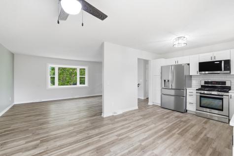 8016 81st Avenue N Brooklyn Park MN 55445