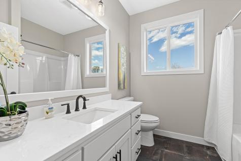 21936 Willys Street NE Cedar MN 55011
