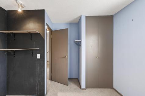 6368 Saint Johns Drive Eden Prairie MN 55346