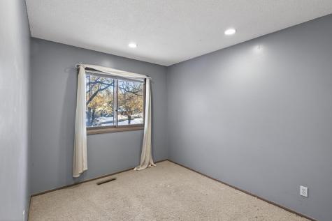 6368 Saint Johns Drive Eden Prairie MN 55346