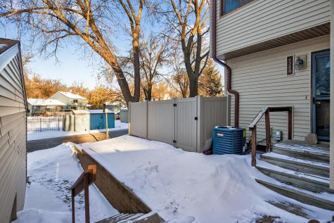 6368 Saint Johns Drive Eden Prairie MN 55346