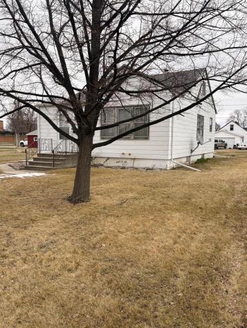 716 5th Street N Wahpeton ND 58075
