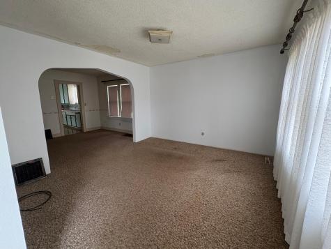 716 5th Street N Wahpeton ND 58075