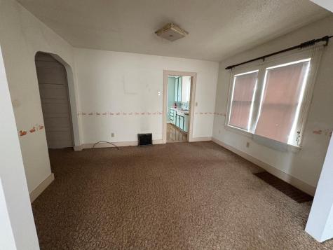716 5th Street N Wahpeton ND 58075