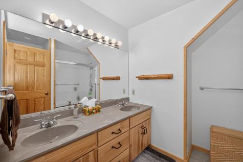 24028 Garland Drive Nevis MN 56467