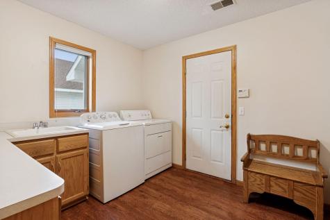 9487 Winslow N Maple Grove MN 55311