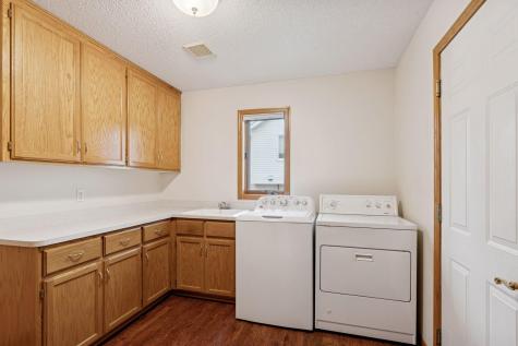 9487 Winslow N Maple Grove MN 55311