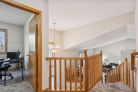 9487 Winslow N Maple Grove MN 55311