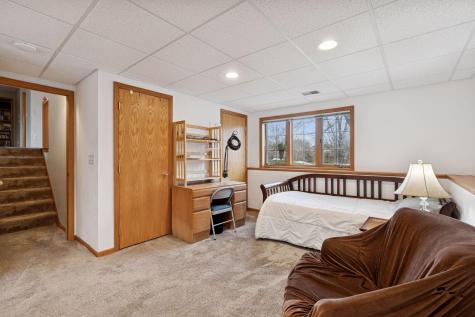 9487 Winslow N Maple Grove MN 55311