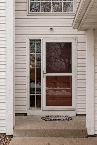 9487 Winslow N Maple Grove MN 55311