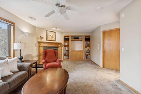 9487 Winslow N Maple Grove MN 55311