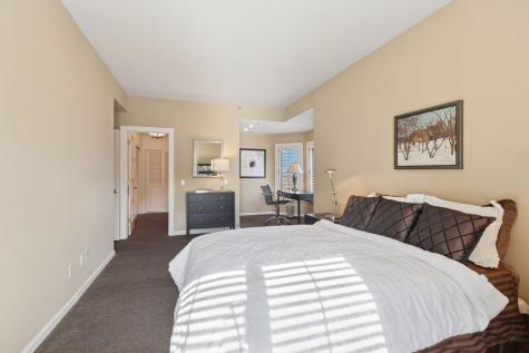 1235 Yale Place Minneapolis MN 55403