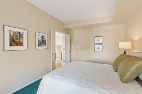 1235 Yale Place Minneapolis MN 55403